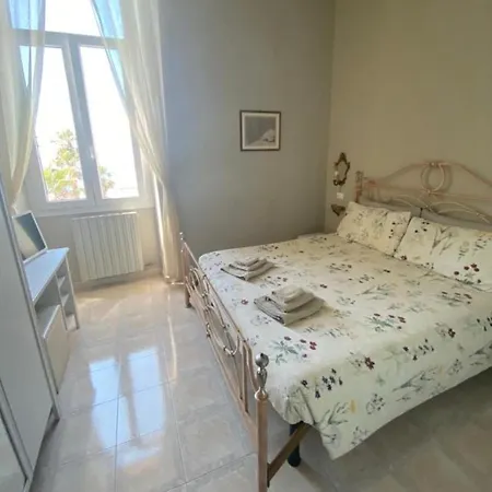 Nocleg ze śniadaniem Note Di Mare Imperia