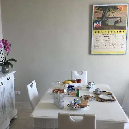 Note Di Mare 3* إمبيريا