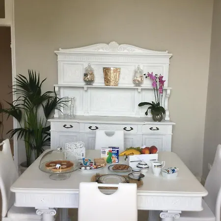 ベッド・アンド・ブレックファスト Note Di Mare 3*