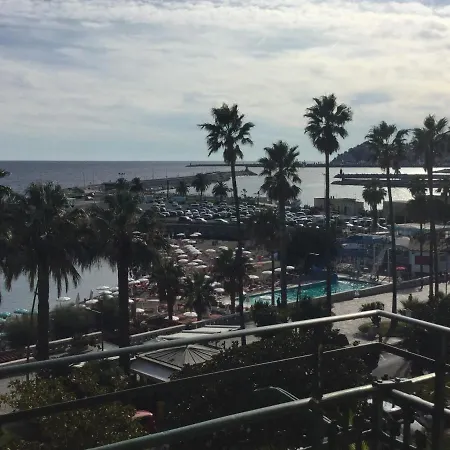 Bed and breakfast Note Di Mare Imperia