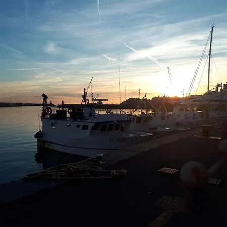 ベッド・アンド・ブレックファスト Note Di Mare