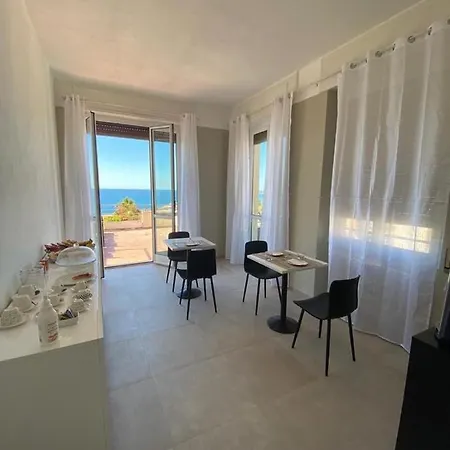 Note Di Mare 3*